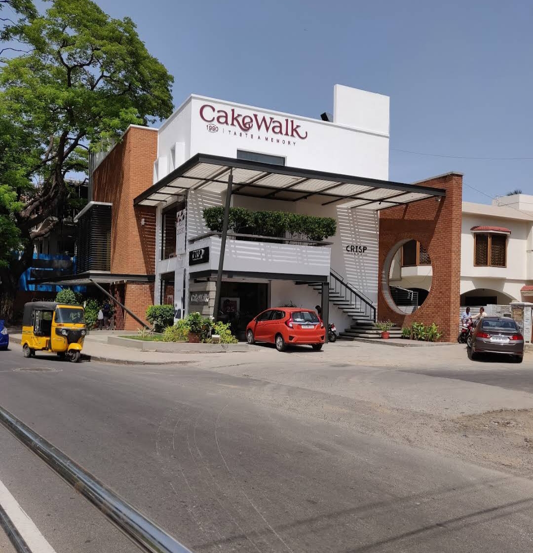 Crisp Café by Cakewalk storefront in Sterling Road, Nungambakkam, Chennai